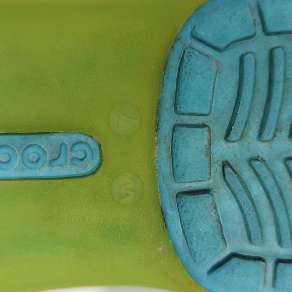 Crocs Carlie Peep Toe Ballet Flats - Picture 11 of 11